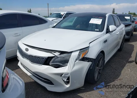 2016 Kia Optima Sx Turbo z USA, uszkodzony, nr VIN 5XXGW4L23GG027090